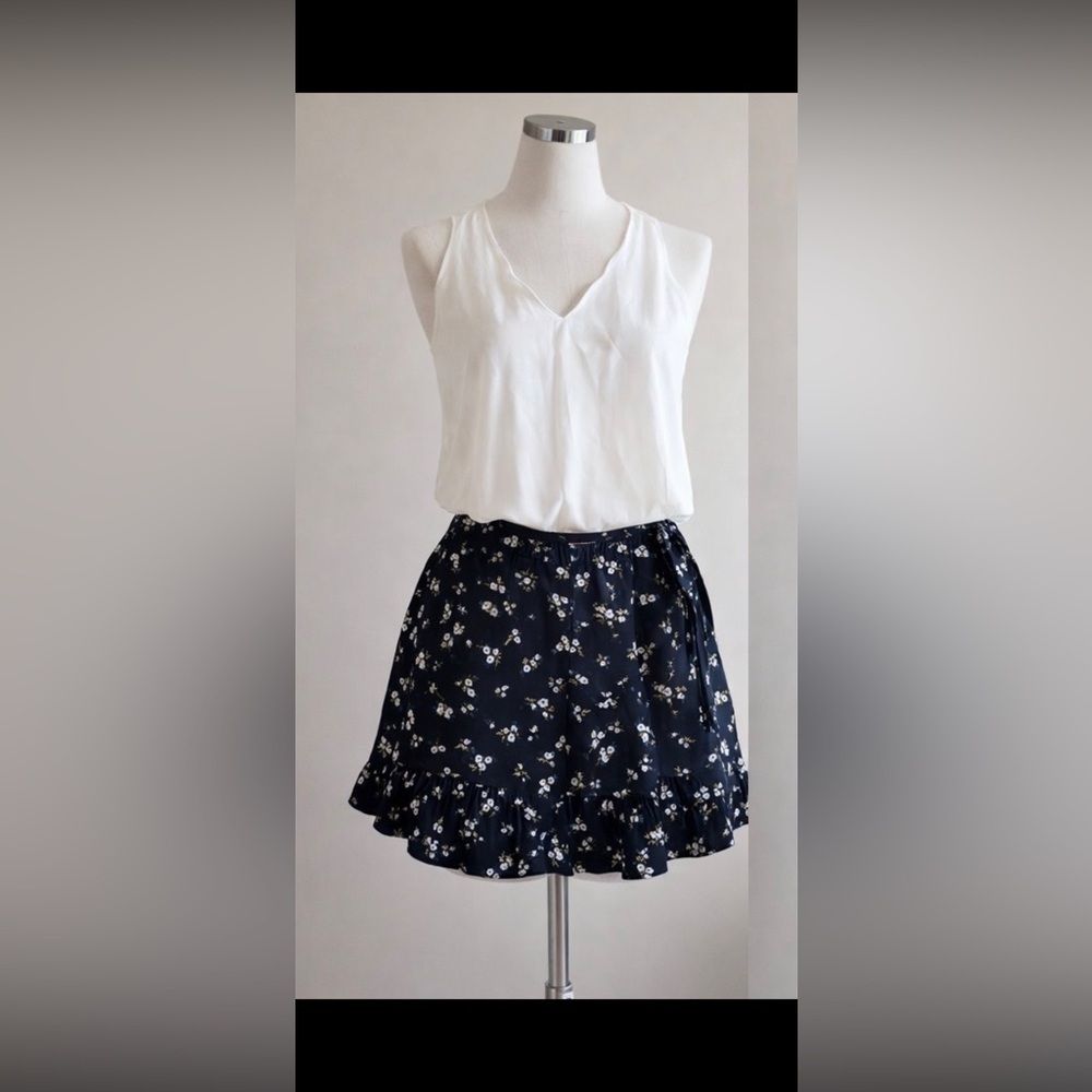 LOFT Navy Black Floral Ruffle Wrap Skort